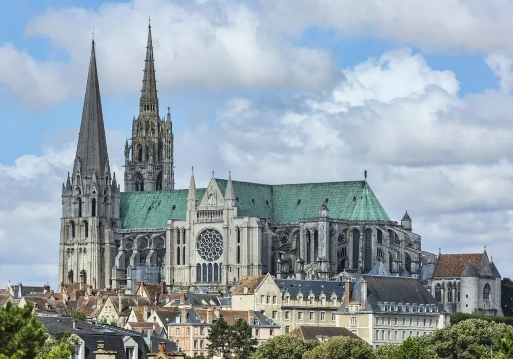 Lugares Turísticos en Chartres